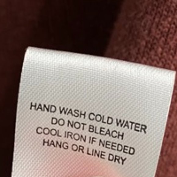 Charlotte Russe Long-Sleeve V-Neck Sweater - Rust/Red/Brown - Picture 4 of 6